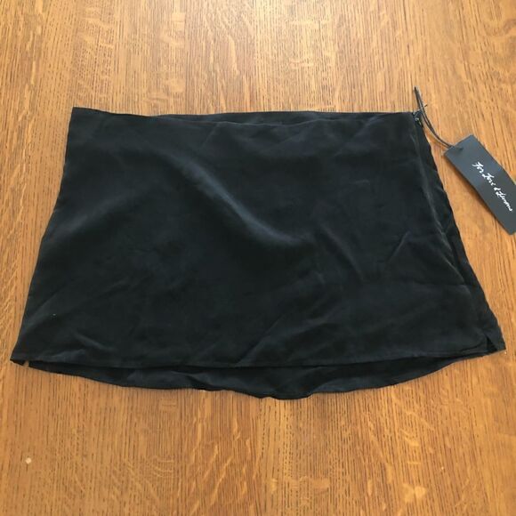 NWT For Love & Lemons Cali Mini Shirt - Picture 4 of 9